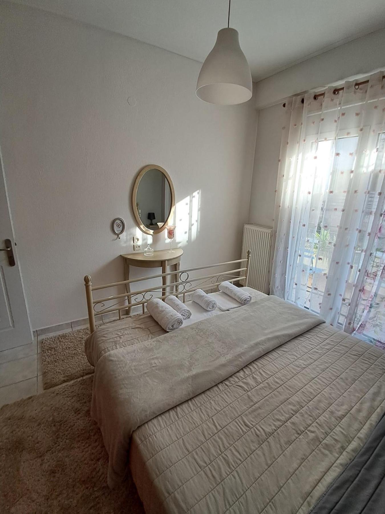 M Home Place Palio Limani Bagian luar foto